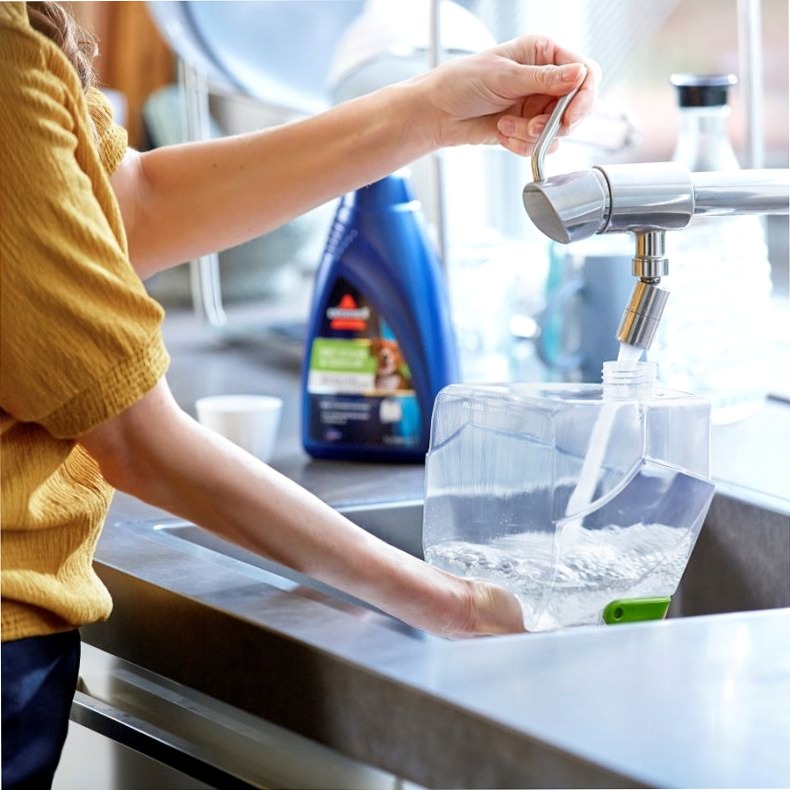Smacchiatore portatile BISSELL SpotClean Pet Pro 2.8lt 750W