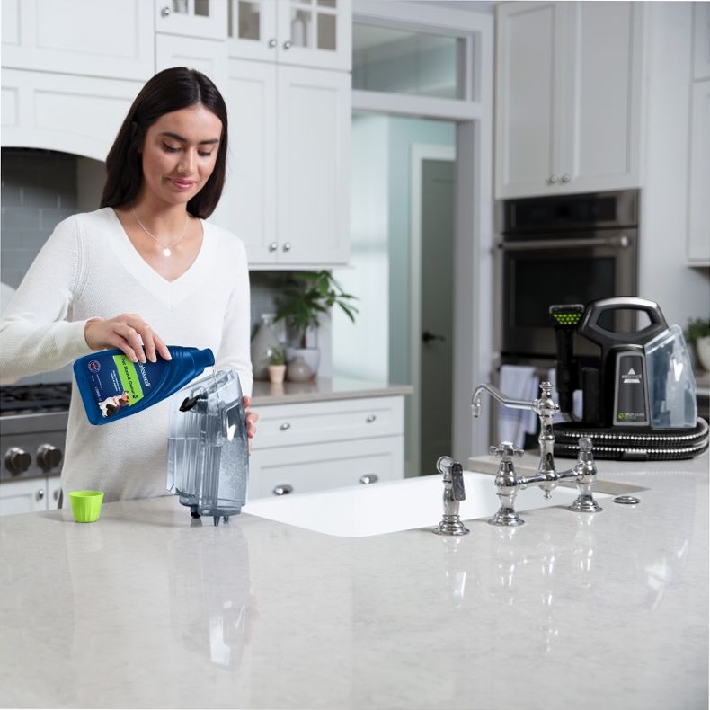 SpotClean® Pet Plus