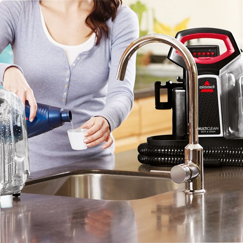 BISSELL® MultiClean Spot & Stain - Pulizia veloce e facile 1.1lt 330W