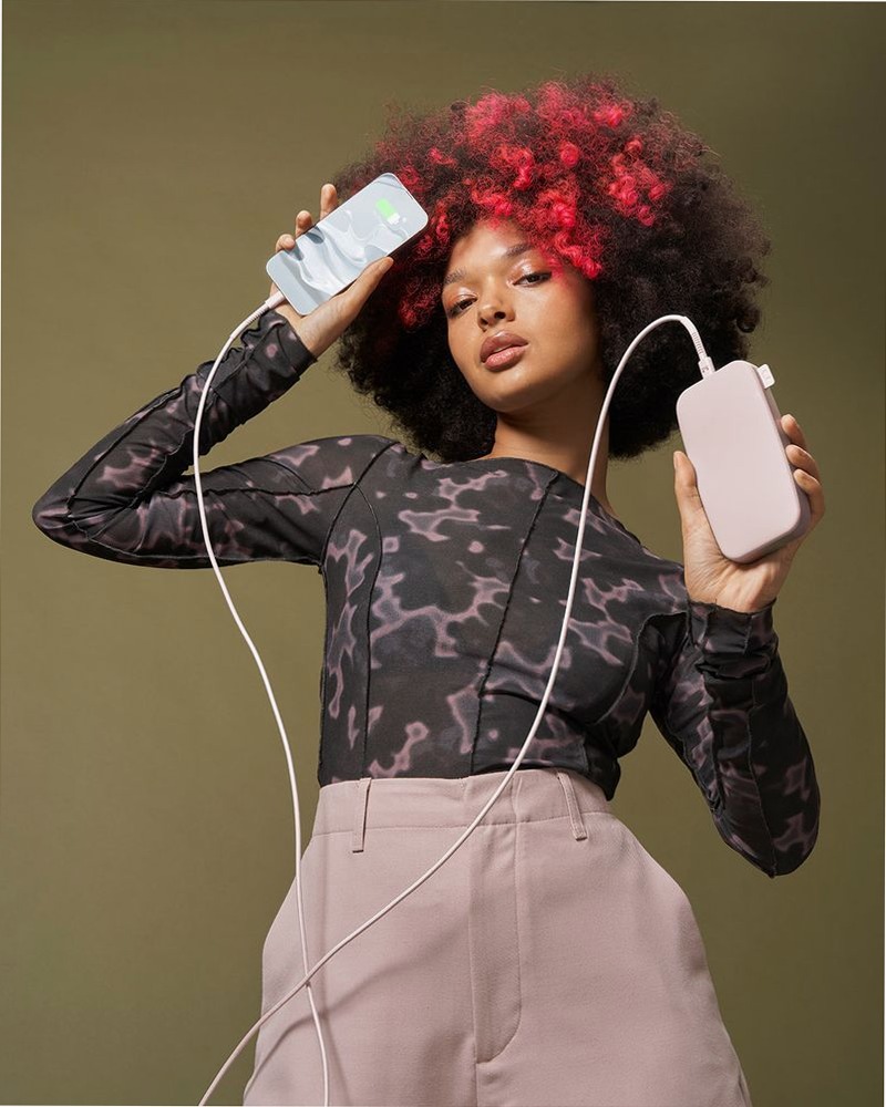 Powerbank 18000 mAh - Ricarica rapida 20W - Smokey Pink 18000mAh Tablet