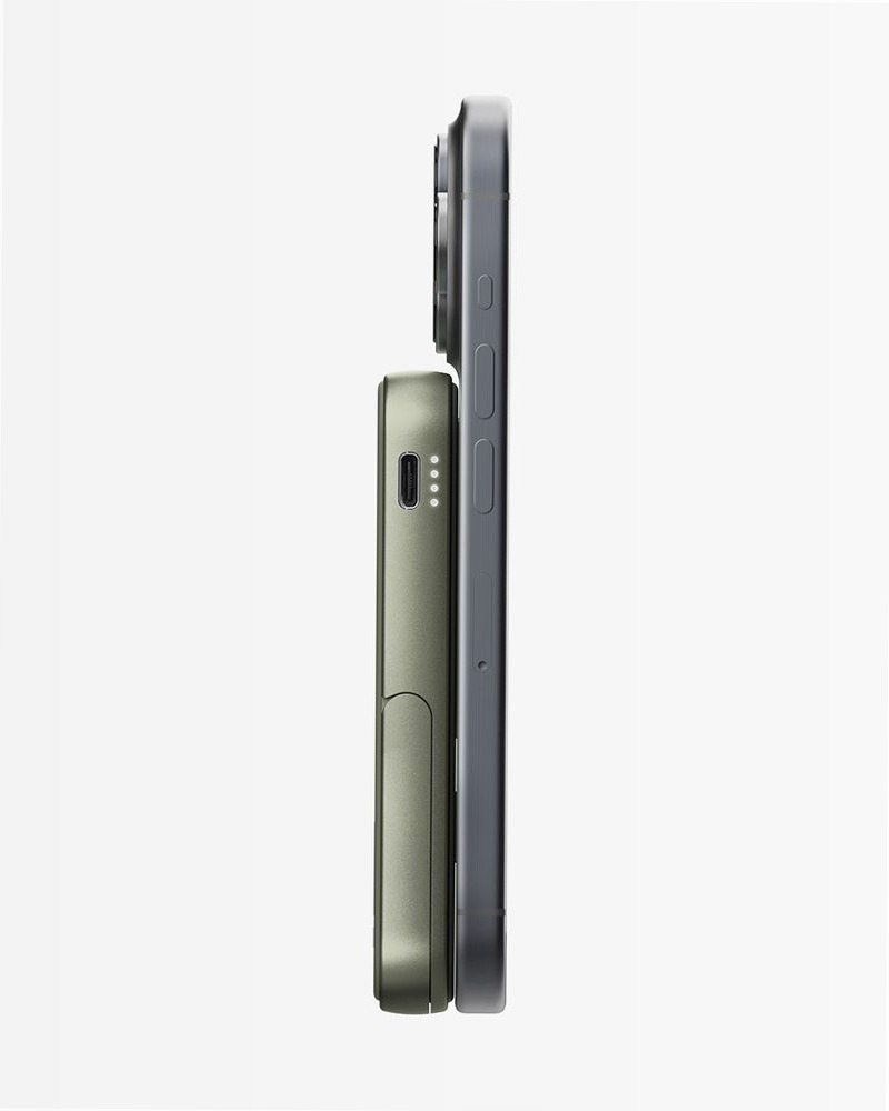 Magnetic Wireless Powerbank 5000 mAh - Dried Green
