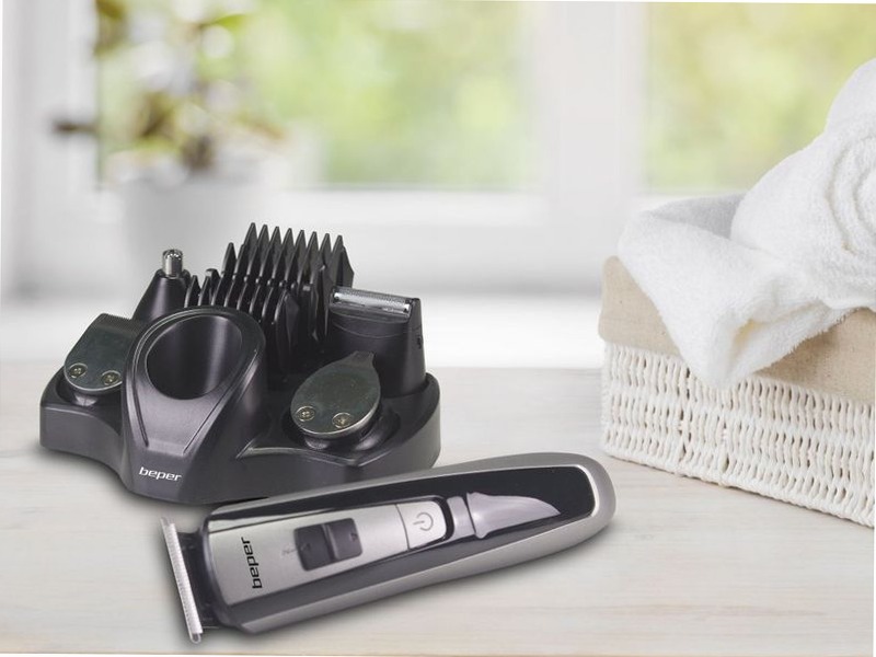 Set Rifinitore Viso, Capelli e Corpo 10in1