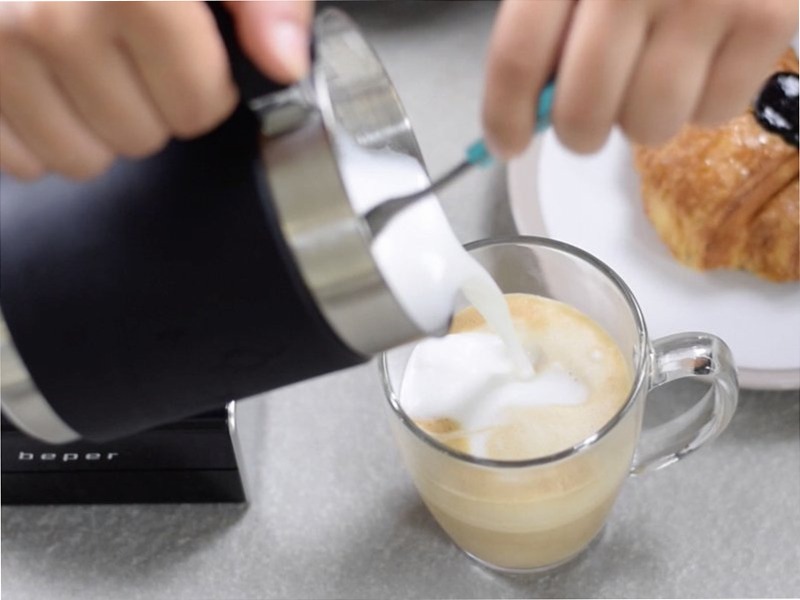 Schiumalatte automatico magnetico Acciaio