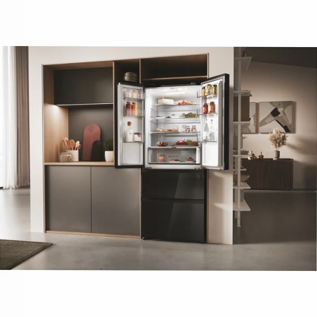 Frigorifero multiporta FD 70 Serie 3 - HFR3718ENGB Nero Multidoor Libera