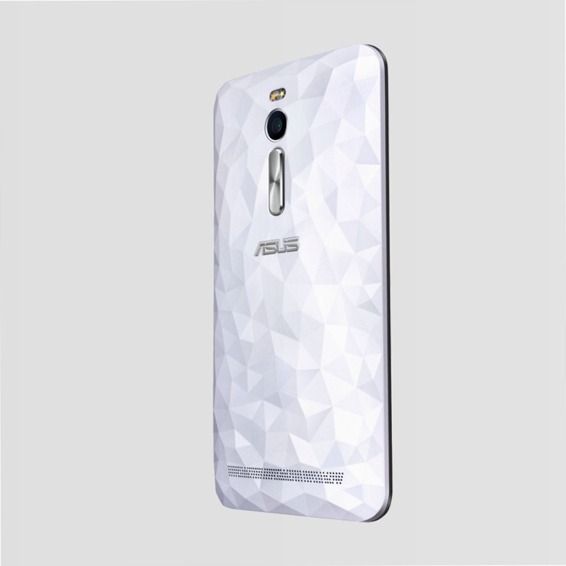 ZenFone 2 Deluxe - Potenza in Mano 32GB