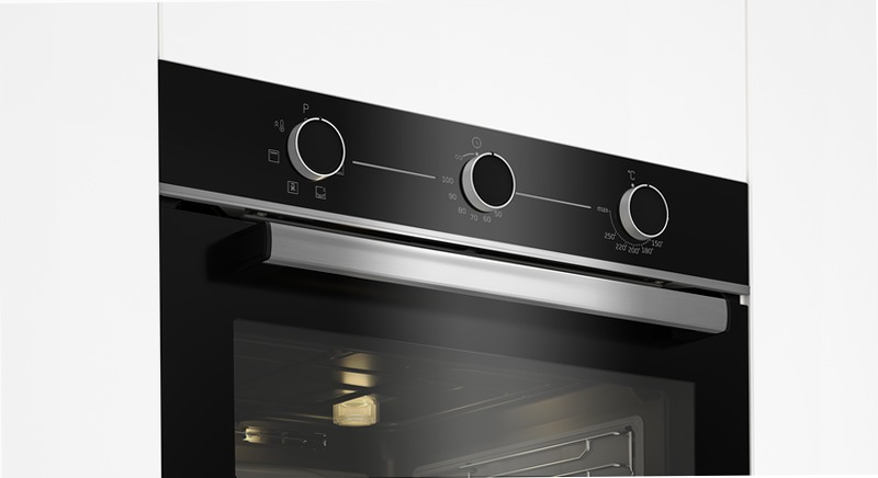 Forno Assistito con Ventola 60 cm, 72 L A Nero