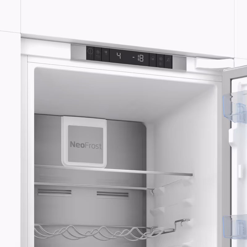 BCNA306E4SN: Frigorifero Combinato Total No-Frost Bianco E 193.5lt Incasso