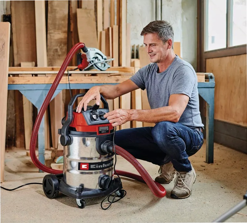 Einhell Aspirasolidi e liquidi TE-VC 2580 SACL