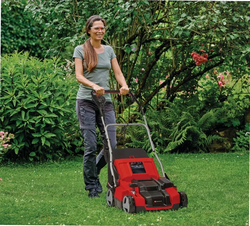 Arieggiatore / scarificatore elettrico Einhell GE-SA 1435/1