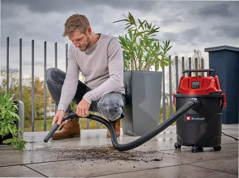 Einhell Aspirasolidi e liquidi TC-VC 2045