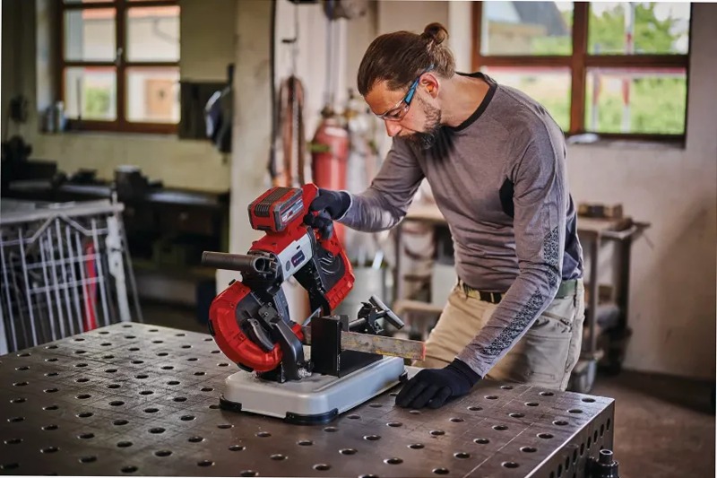 Einhell Sega a Nastro a Batteria TE-MB 18/127 U Li-Solo