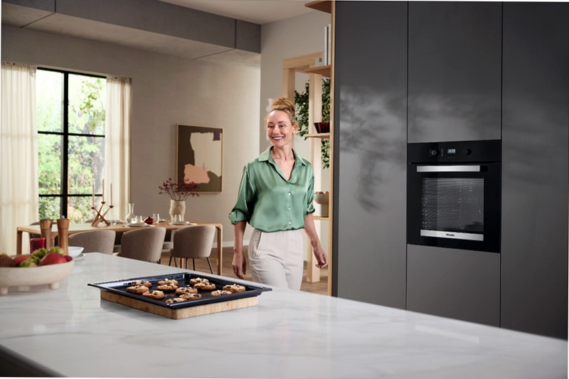 Forno H 2455 B ACTIVE - Miele Forni 71 E Acciaio