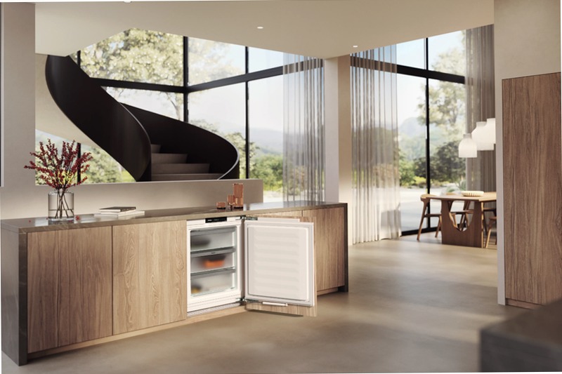 FNUS 7040 D - Congelatore NoFrost con SoftClose 820lt