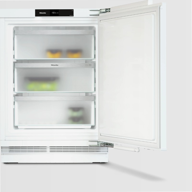 FNUS 7040 D - Congelatore NoFrost con SoftClose 820lt