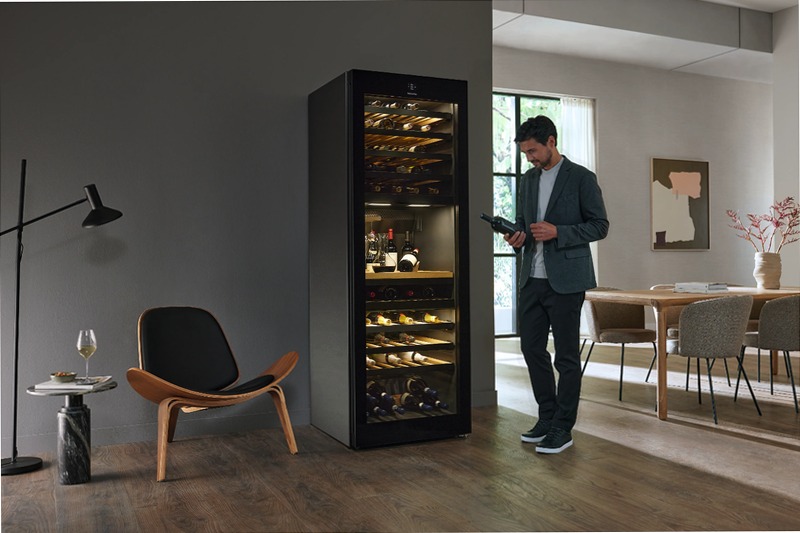 KWT 4999 F - Enoteca con Set Sommelier