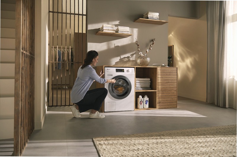 WEA135 WCS 8kg Active - Lavatrice Frontale Bianco