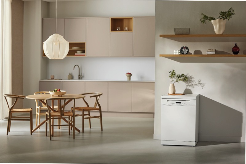 G 7040 SC AutoDos - Lavastoviglie Bianca D 14 Bianco