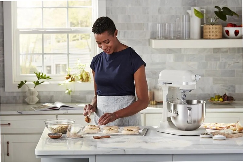 CucinaAid® Miscelatore 7 Quart Bowl-Lift Stand Beige