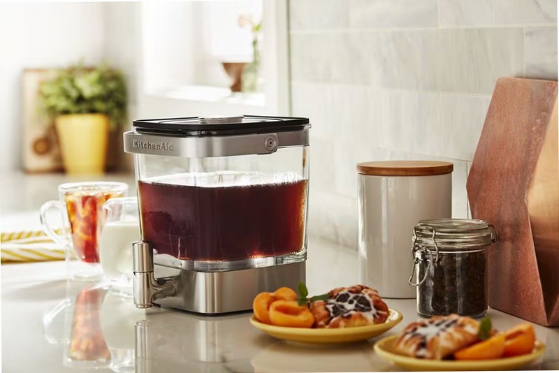 38 oz Cold Brew Coffee Maker
