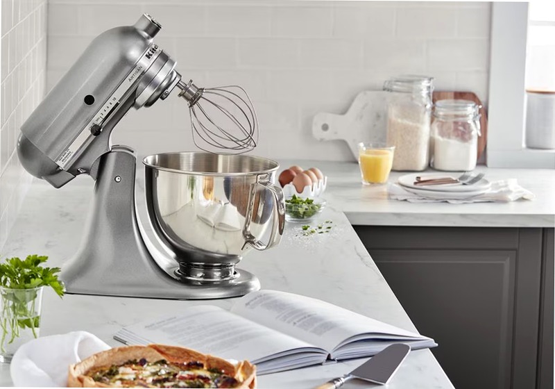 KitchenAid® Artisan® 5 Quart Tilt-Head Stand Mixer con Ciotola 3 Quarti