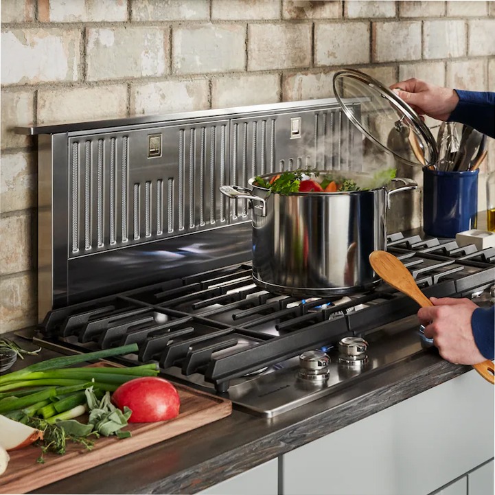 Ventilazione downdraft retrattile KitchenAid