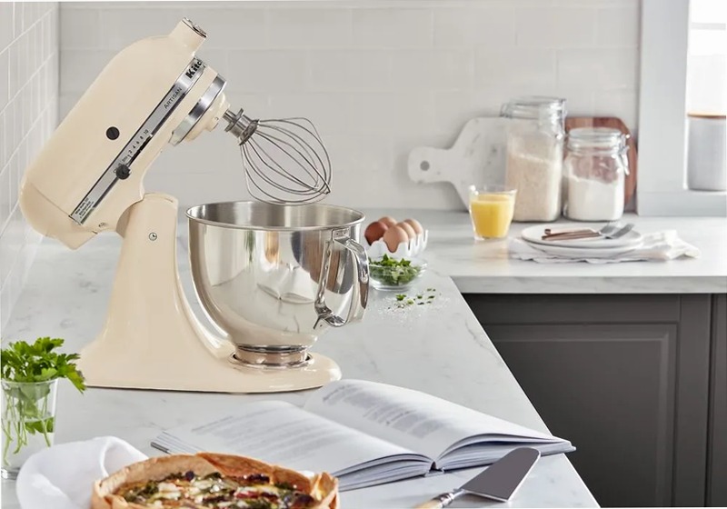 Mixer KitchenAid® Artisan® Series 5 Quart Tilt-Head Stand