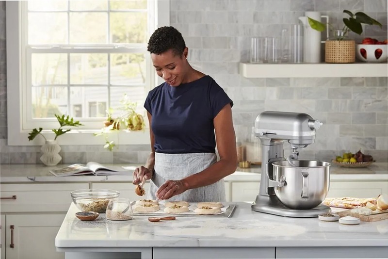 CucinaAid® Miscelatore 7 Quart Bowl-Lift Stand Beige