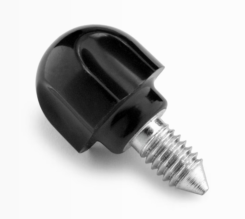 Onyx Black Attachment Hub (Fits all models except 6, 7, and 8 Qt models with chrome knobs)