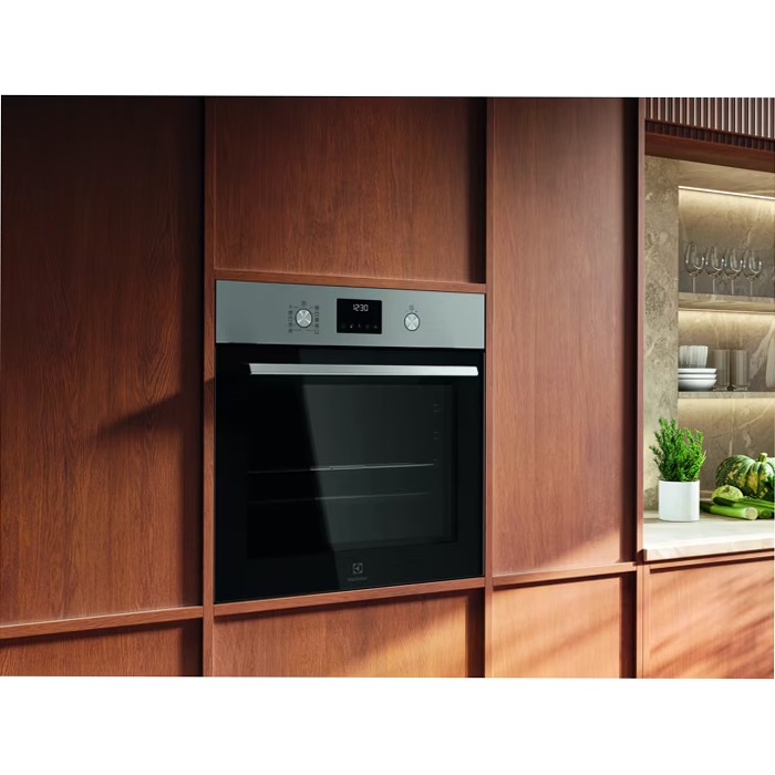 Forno Multifunzione Serie 500 SurroundCook con pulizia pirolitica