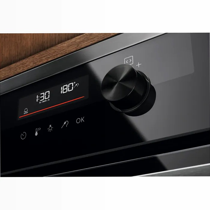 Forno A Vapore Serie 600 SenseCook con SteamCrisp