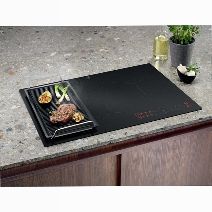 Piano cottura ad induzione SaphirMatt® Serie 700 SenseBoil® 80cm