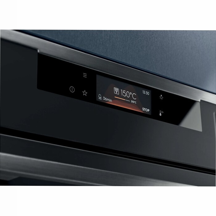 Forno A Vapore Serie 800 MealAssist con SteamBoost