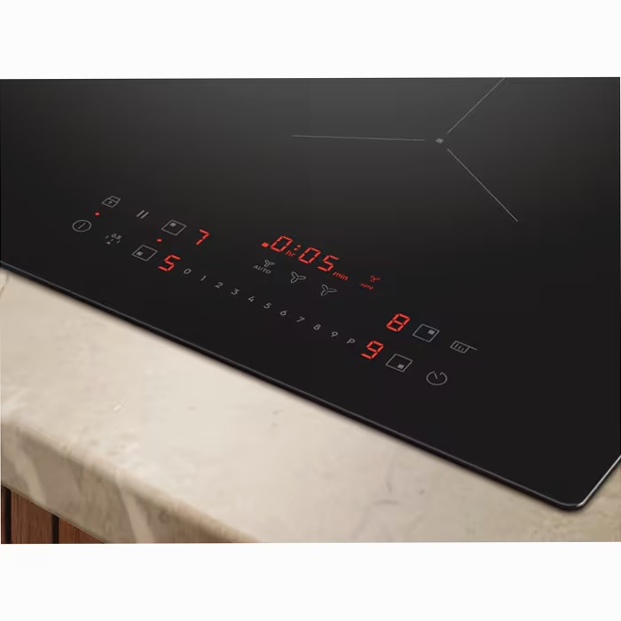 Piano ad induzione con cappa integrata XT Bridge Ricircolo ed evacuazione