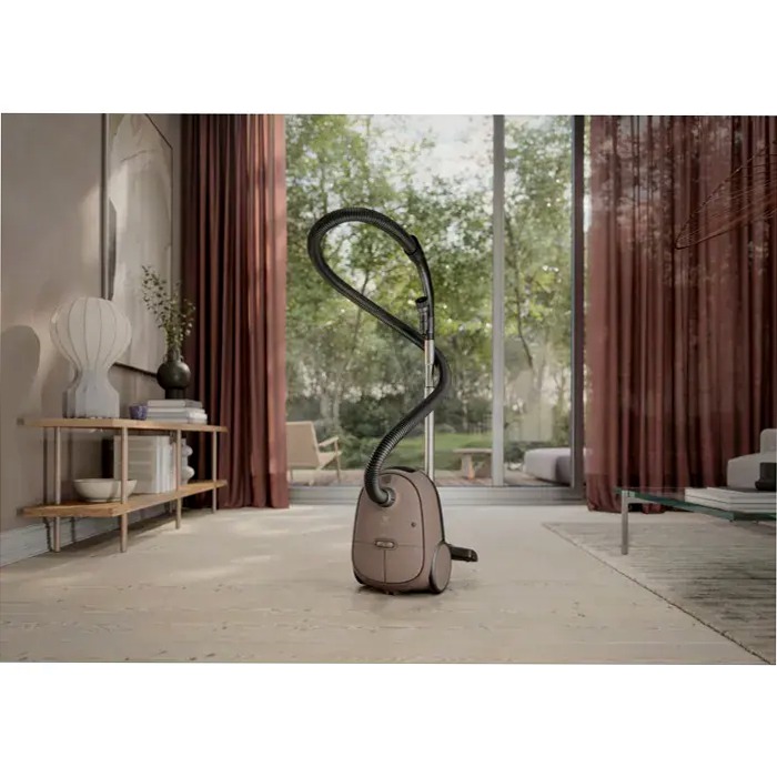 Aspirapolvere Serie 600 Marrone