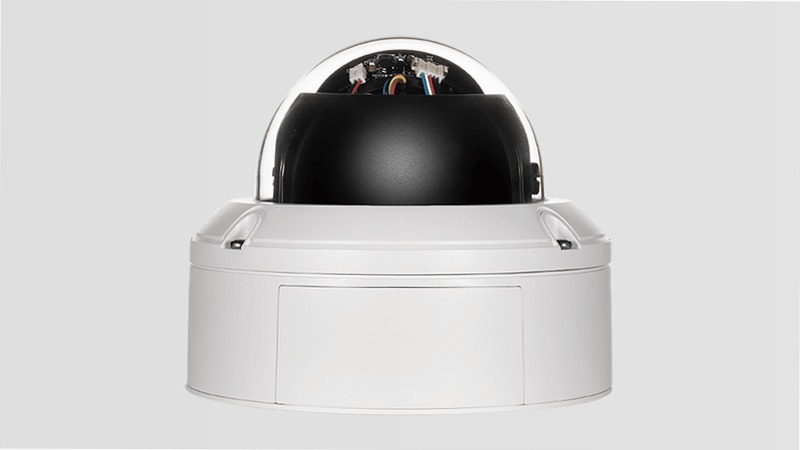 DCS-6517 5 Megapixel Varifocal Outdoor Dome Camera PoE