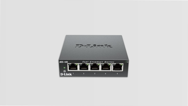Switch DES-105 D-Link: 5 Porte Fast Ethernet