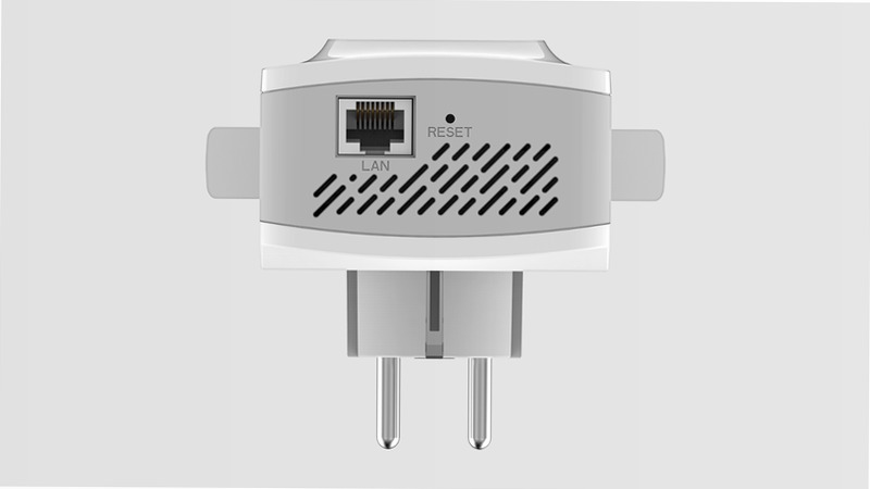 DAP-1635 AC1200 WiFi Range Extender con presa passthrough
