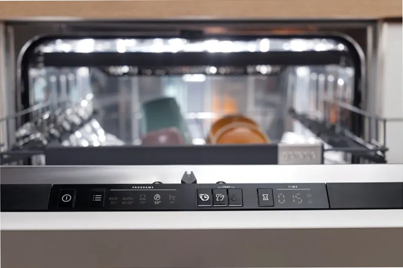 Lavastoviglie a scomparsa totale GV631E60 13