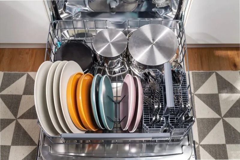 Lavastoviglie a scomparsa totale GV631E60 13