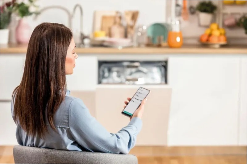 Lavastoviglie a scomparsa totale GV673C61 16