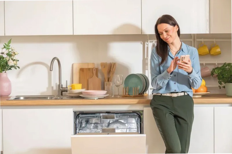 Lavastoviglie a scomparsa totale GV673C61 16