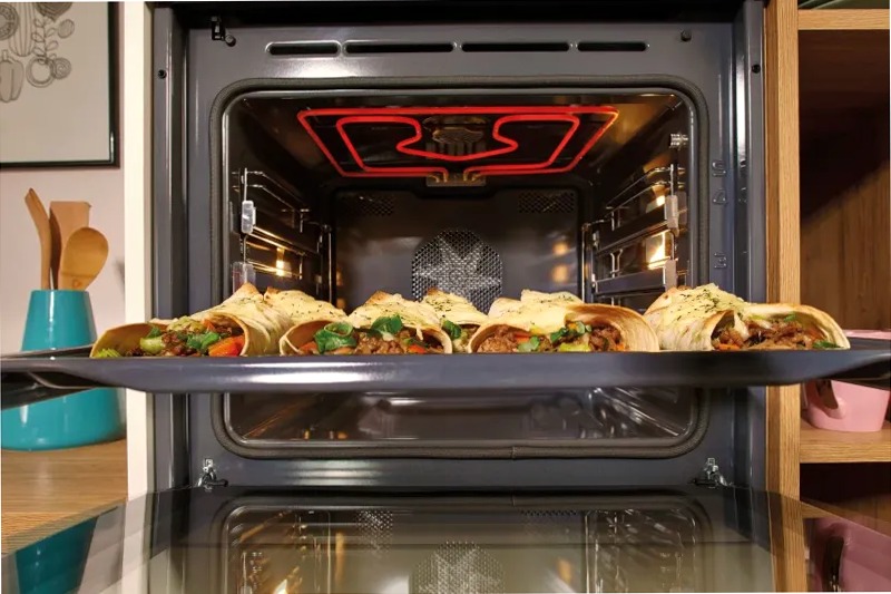 Forno multifunzione BO758A23BG A Nero