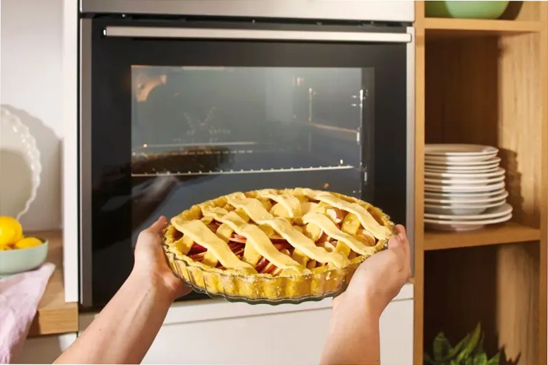 Forno multifunzione BO758A23BG A Nero