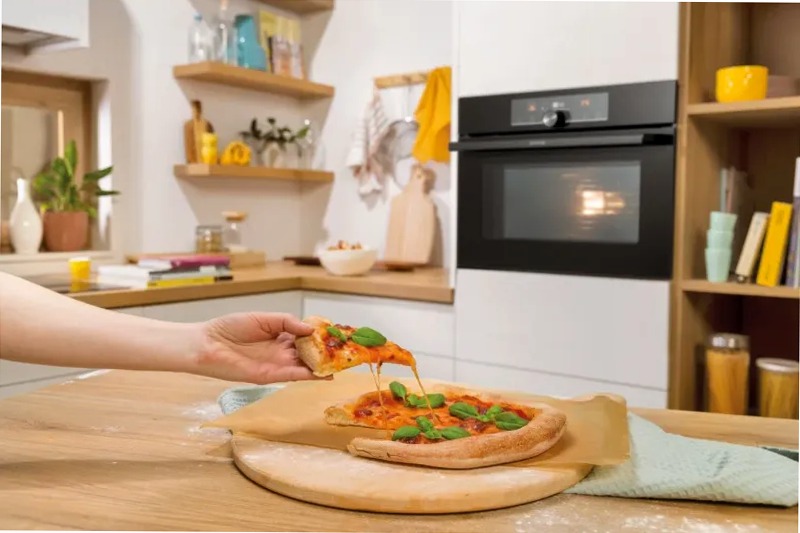 Forno Combinato a Microonde BCM4547A10BG Nero