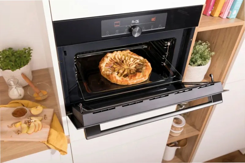 Forno Combinato a Microonde BCM4547A10BG Nero