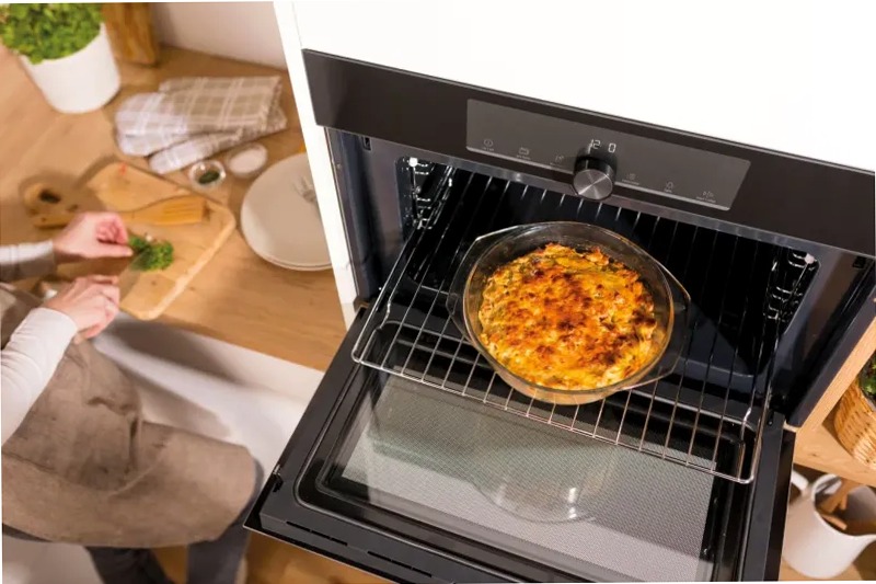 Forno Combinato a Microonde BCM4547A10BG Nero