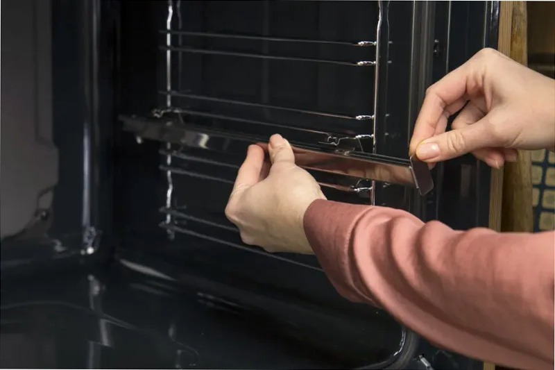 Forno multifunzione BO6727E03X A Inox