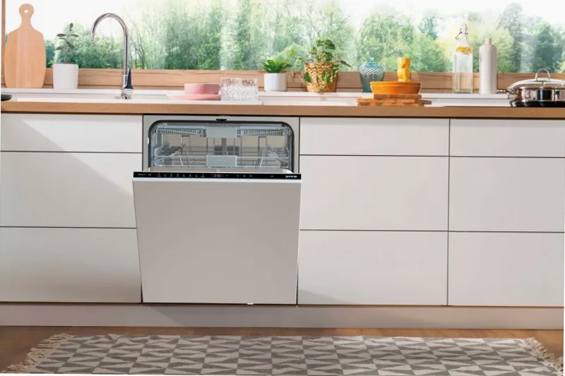 Lavastoviglie a scomparsa totale GV693C61AD 16 Bianco