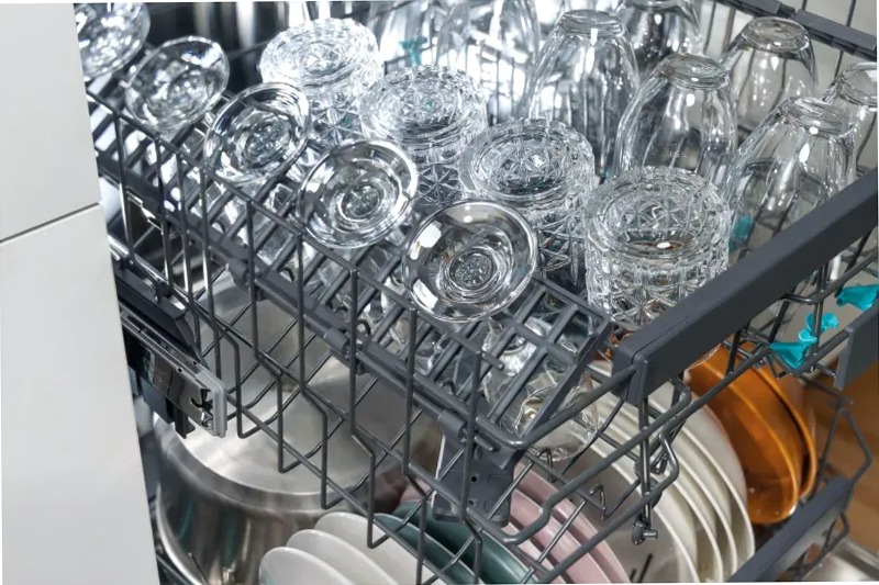 Lavastoviglie a scomparsa totale GV672C62 16