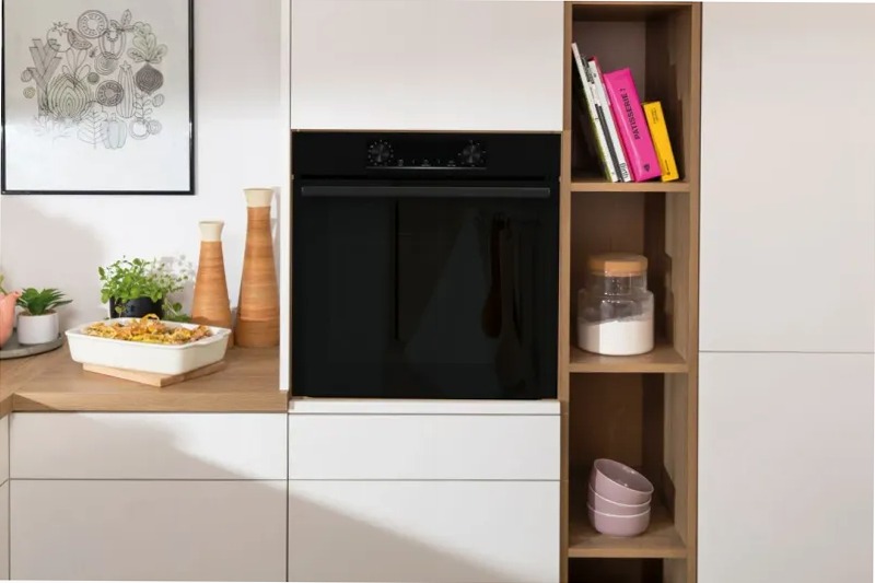 Forno pirolitico BOP6737E02BK A Nero Incasso
